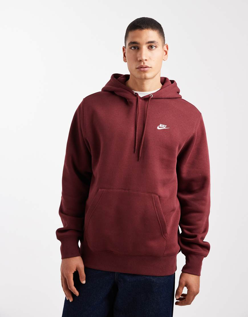 Nike - Club - Kapuzenpullover in Burgunder-Rot von Nike