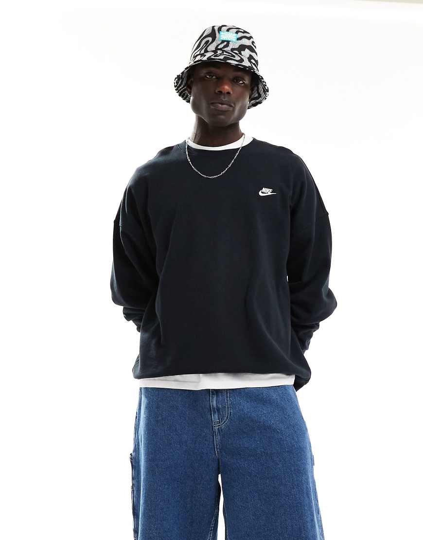 Nike Club - Oversize-Sweatshirt in Schwarz aus French Terry Nike Club - Oversize-Sweatshirt in Schwarz aus French Terry von Nike