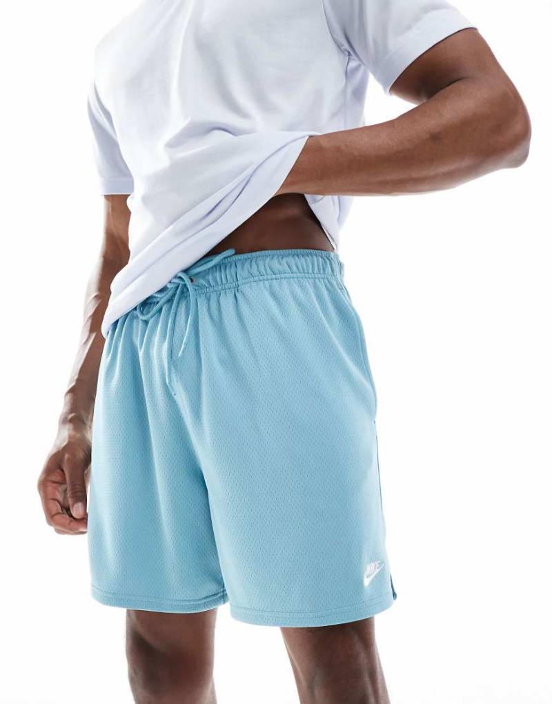 Nike - Club - Shorts aus Netzstoff in Blau von Nike