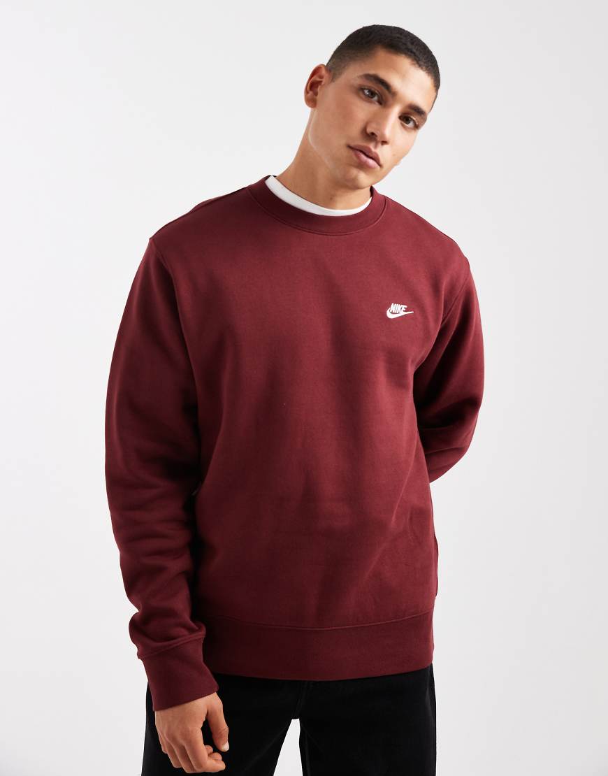 Nike - Club - Sweatshirt in Burgunderrot von Nike