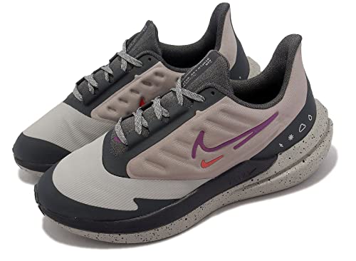 Nike Damen Air Winflo 9 Shield Sneaker, Cobblestone/Vivid Purple-DK Smoke Grey, 38 EU von Nike