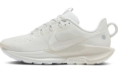 Nike Damen ReactX Pegasus Trail 5 Sneaker, Summit White/Sail-Lt Orewood BRN, 43 EU Nike Damen ReactX Pegasus Trail 5 Sneaker, Summit White/Sail-Lt Orewood BRN, 43 EU von Nike