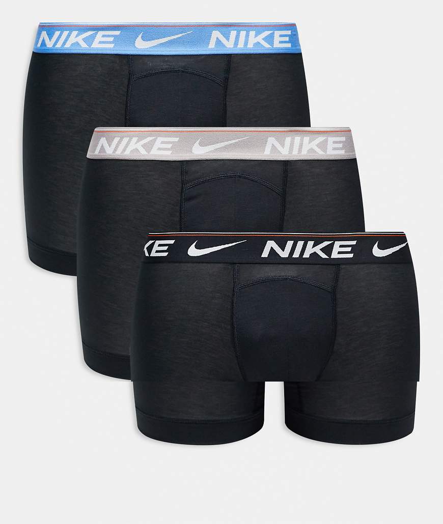 Nike - Dri-FIT Ultra Comfort - 3er-Pack Boxershorts in Schwarz mit kontrastierendem Bund von Nike
