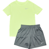 Nike Dri-fit Kinder Trainingsanzüge - Grau - Größe 104 - 110 CM - Poly Jersey Nike Dri-fit Kinder Trainingsanzüge - Grau - Größe 104 - 110 CM - Poly Jersey von Nike