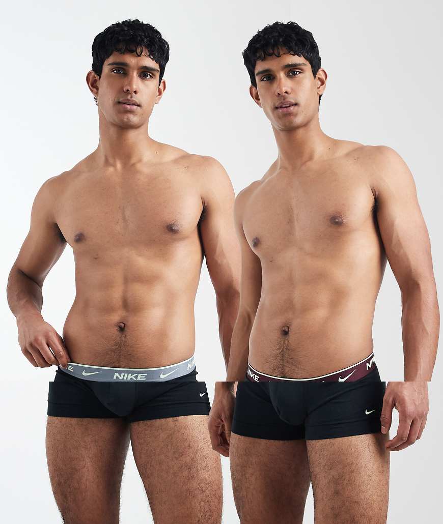 Nike - Everyday - 2er-Pack Trunk-Unterhosen aus Baumwoll-Stretch in Schwarz mit farbigem Bund in Grau / Burgunderrot von Nike
