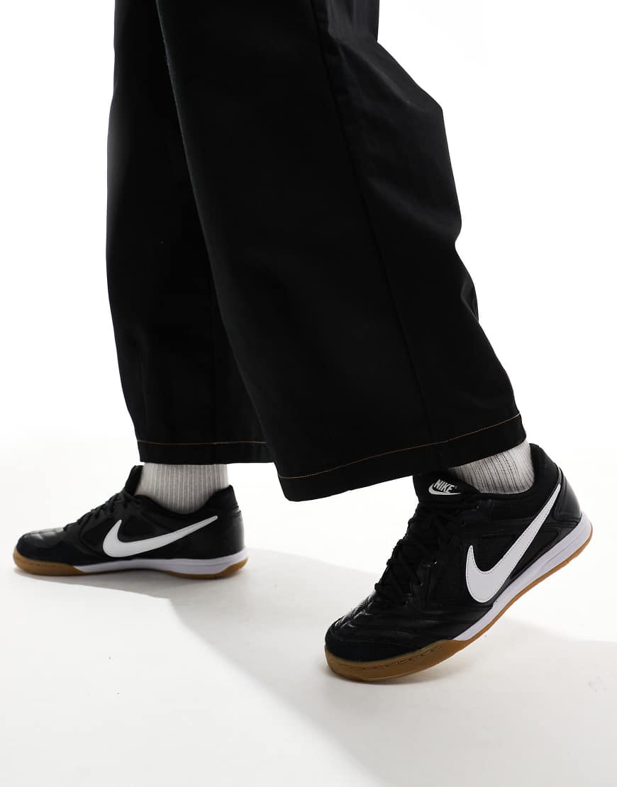 Nike - Gato - Sneaker in Schwarz von Nike