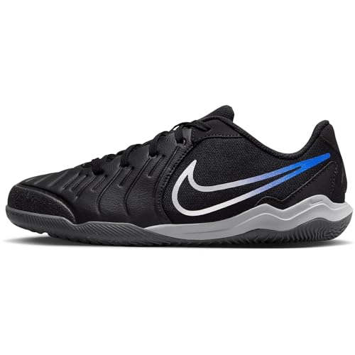 Nike Herren Jr Legend 10 Academy Ic Sneaker, Black Chrome Hyper R, 36 EU Nike Herren Jr Legend 10 Academy Ic Sneaker, Black Chrome Hyper R, 36 EU von Nike