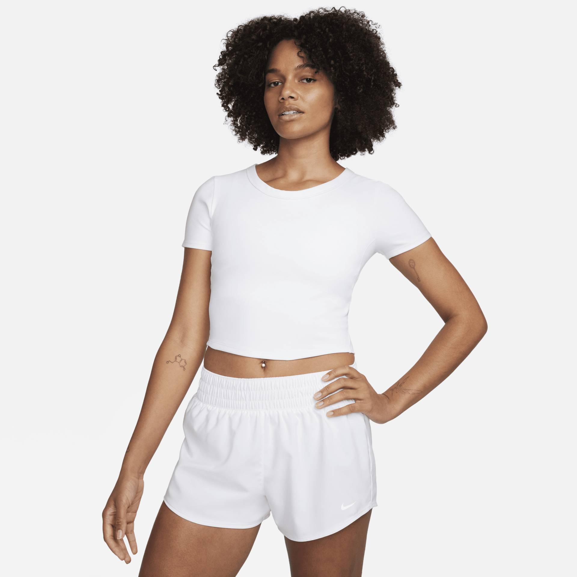 Nike One Fitted Dri-FIT Crop Top mit kurzen Ärmeln für Damen - Weiß von Nike