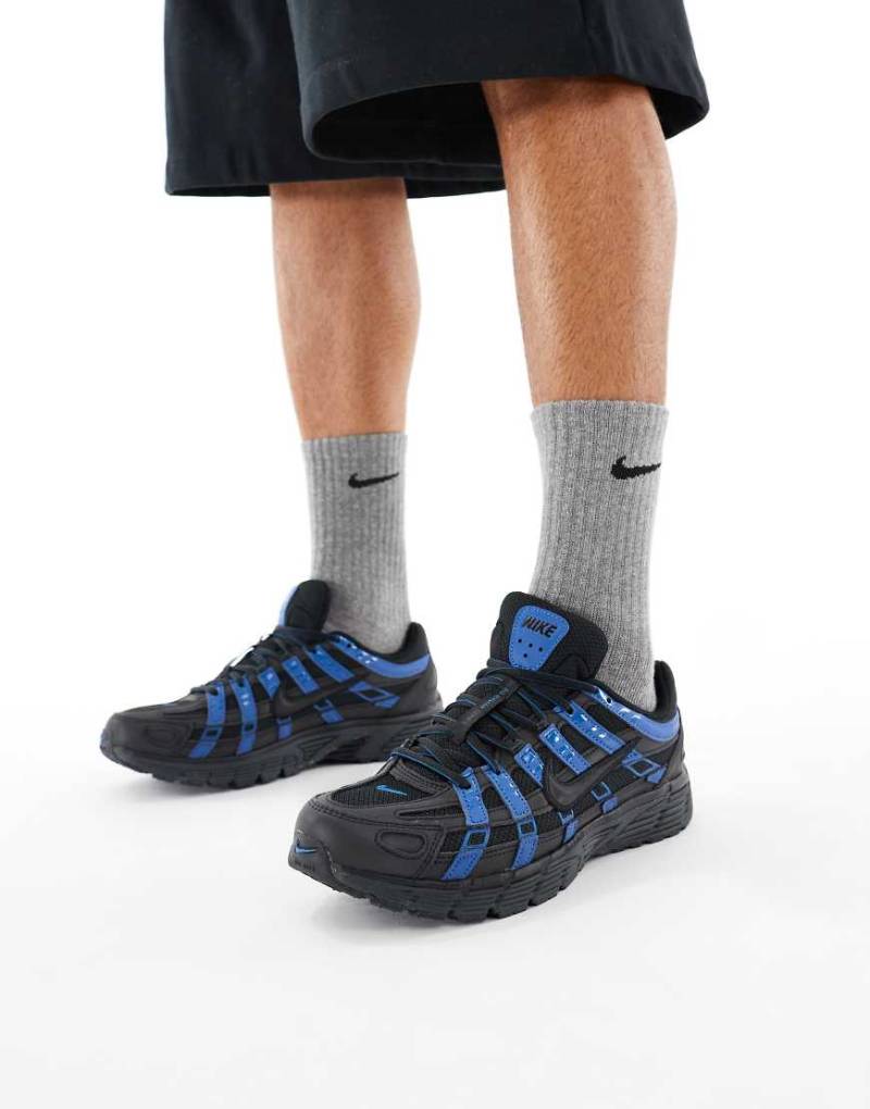 Nike - P-6000 - Sneaker in Schwarz und schimmerndem Blau von Nike