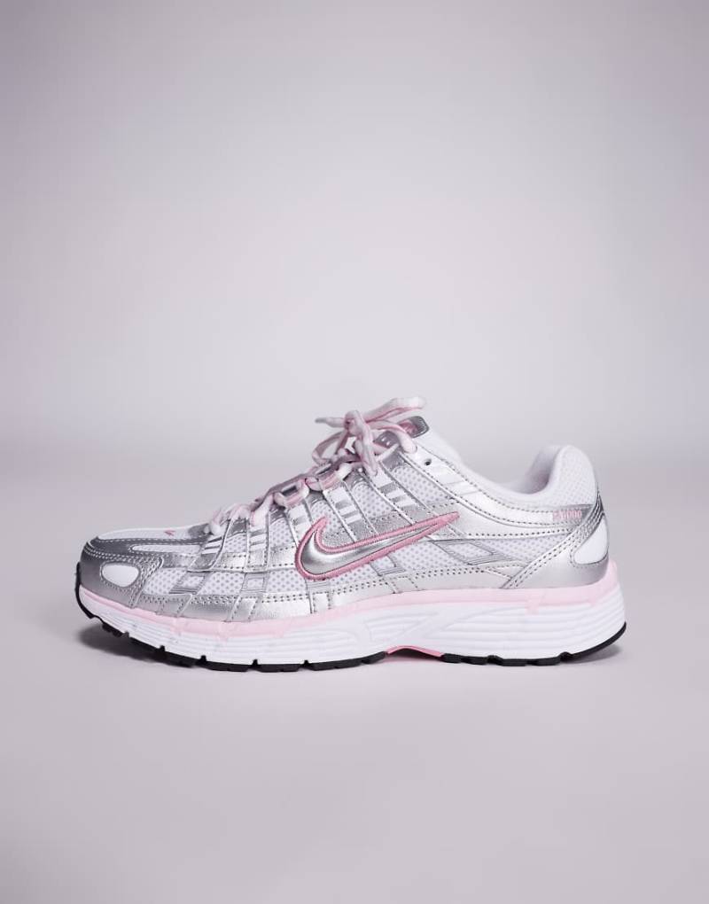 Nike - P-6000 - Unisex-Sneaker in Silber und Rosa von Nike