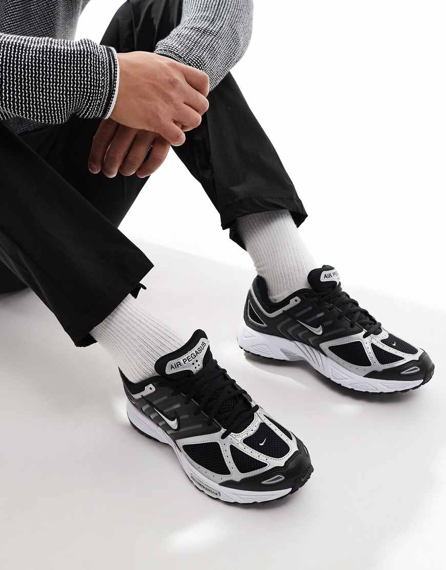Nike - Pegasus 2005 - Sneaker in Schwarz und Metallic-Silber von Nike