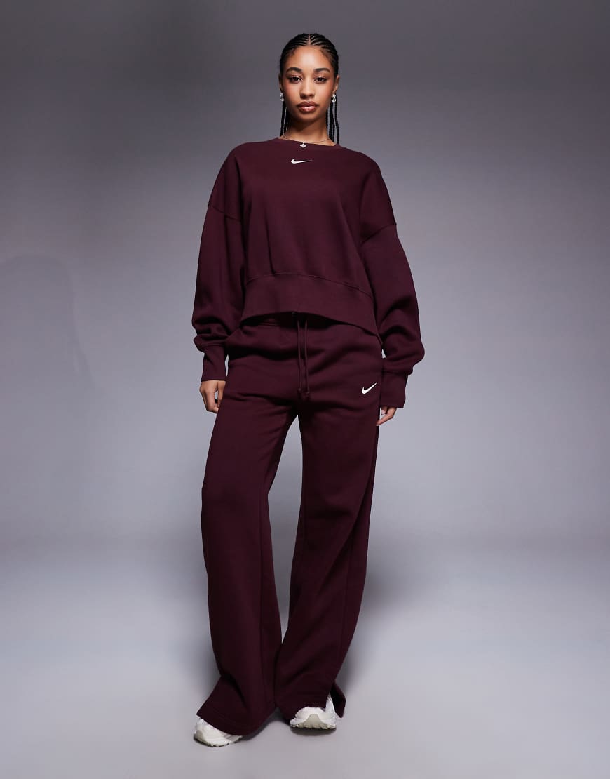 Nike - Phoenix Fleece - Sweatshirt in Burgunderrot mit Super-Oversize-Schnitt von Nike
