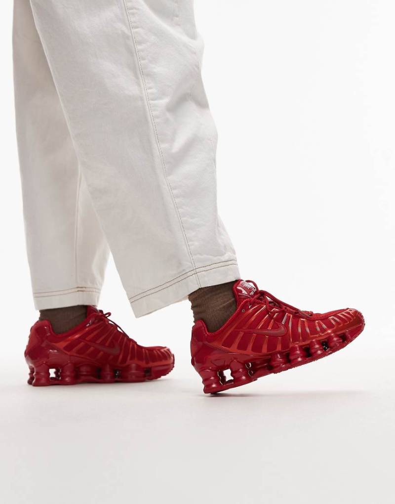 Nike - Shox TL - Sneaker in Rot von Nike