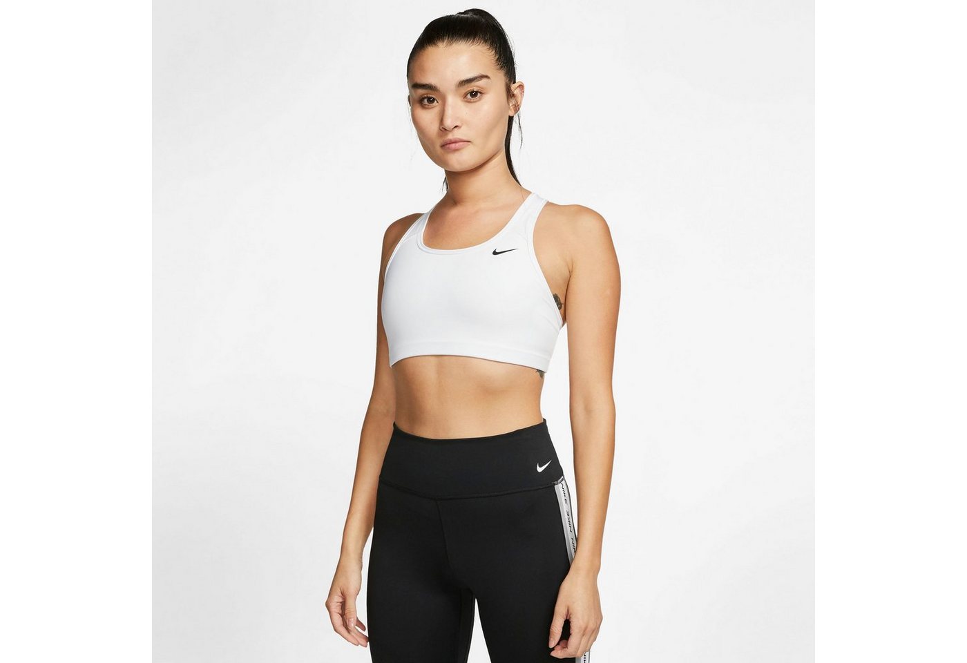 Nike Sport-BH Dri-FIT Swoosh Women's Medium-Support Non-Padded Sports Bra von Nike