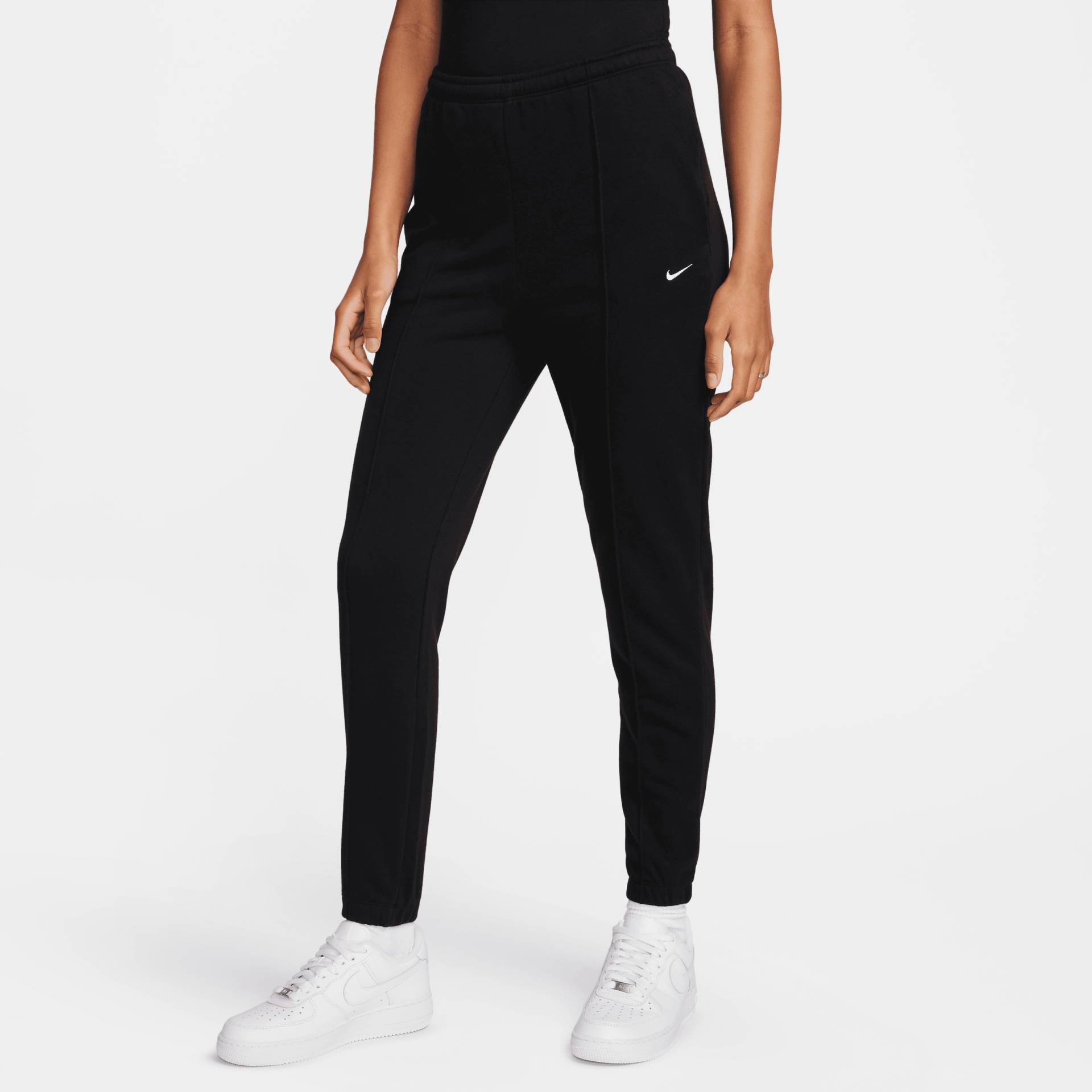 Nike Sportswear Chill Terry French Terry-Trainingshose mit hohem Taillenbund für Damen - Schwarz von Nike