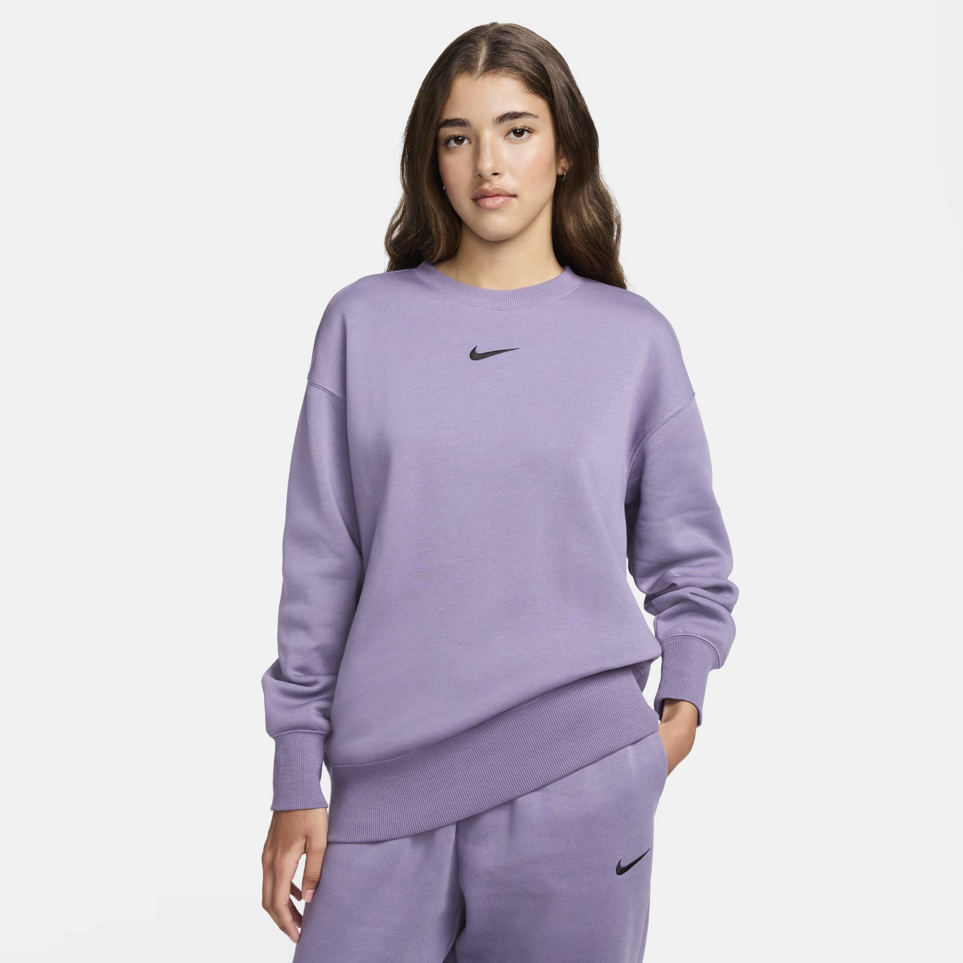 Nike Sportswear Phoenix Fleece Oversize-Damen-Sweatshirt mit Rundhalsausschnitt - Lila von Nike