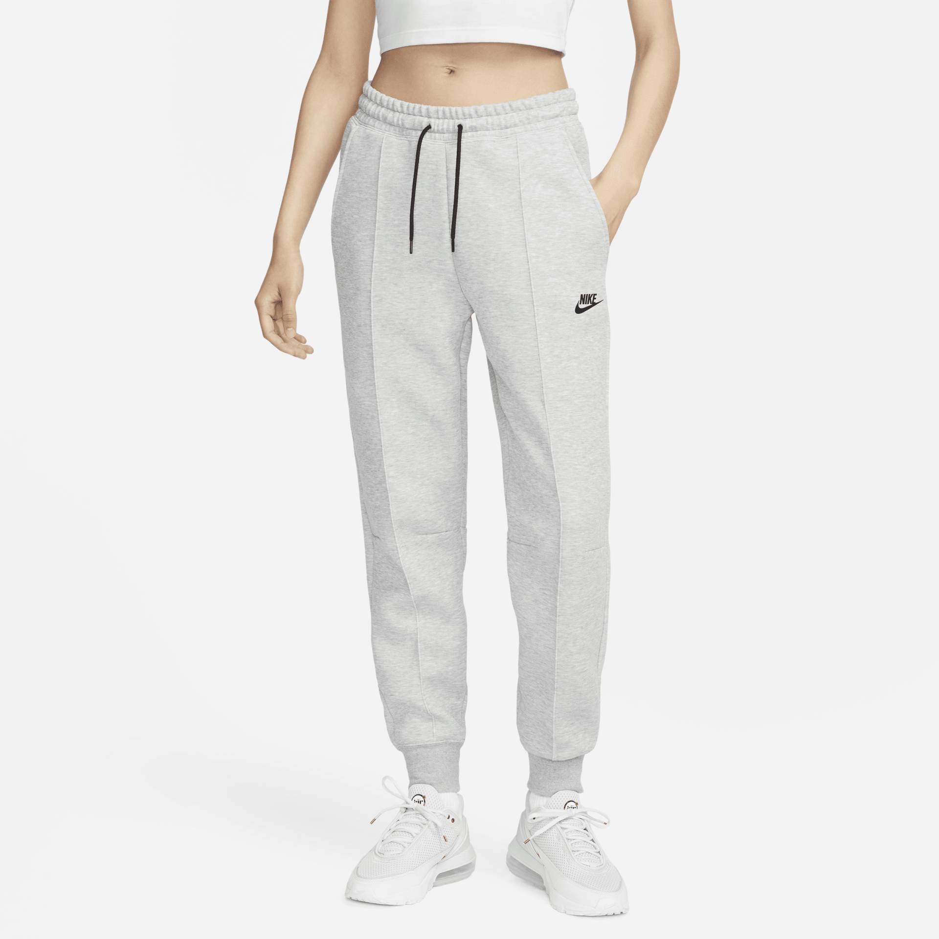 Nike Sportswear Tech Fleece Jogginghose mit mittelhohem Bund für Damen - Grau von Nike