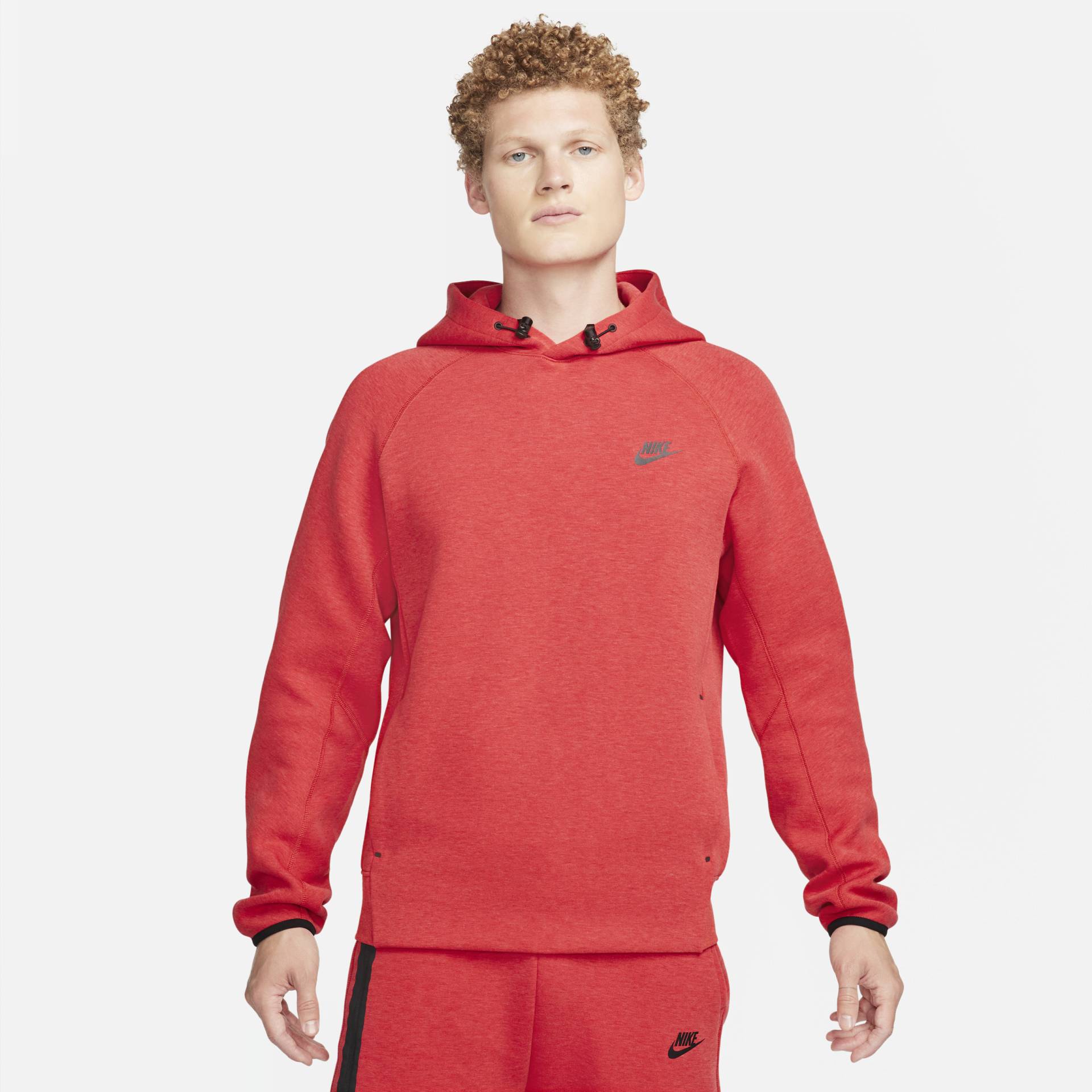 Nike Sportswear Tech Fleece Pullover-Hoodie für Herren - Rot von Nike