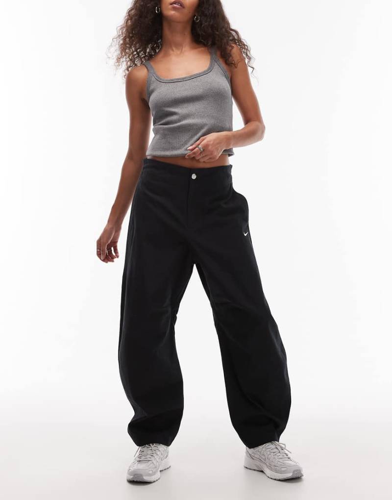 Nike - Street - Barrel-Hose in Schwarz Nike - Street - Barrel-Hose in Schwarz von Nike