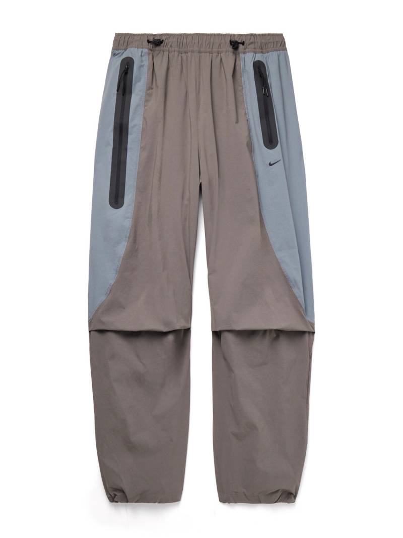 Nike - Tech Wide-Leg Colour-Block Dri-FIT Track Pants - Men - Gray - M von Nike