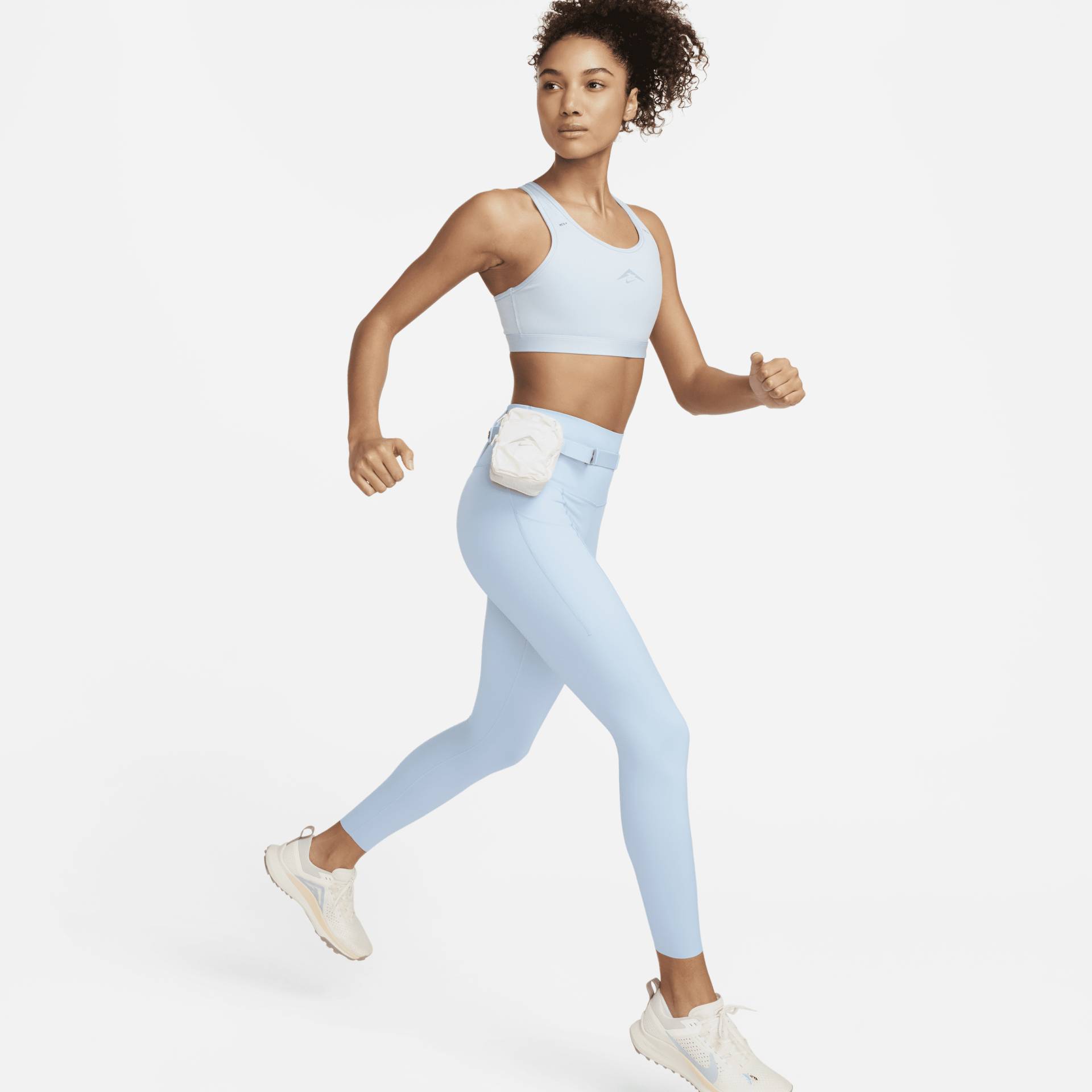 Nike Trail Go 7/8-Leggings mit Taschen, starkem Halt und hohem Bund für Damen - Blau von Nike