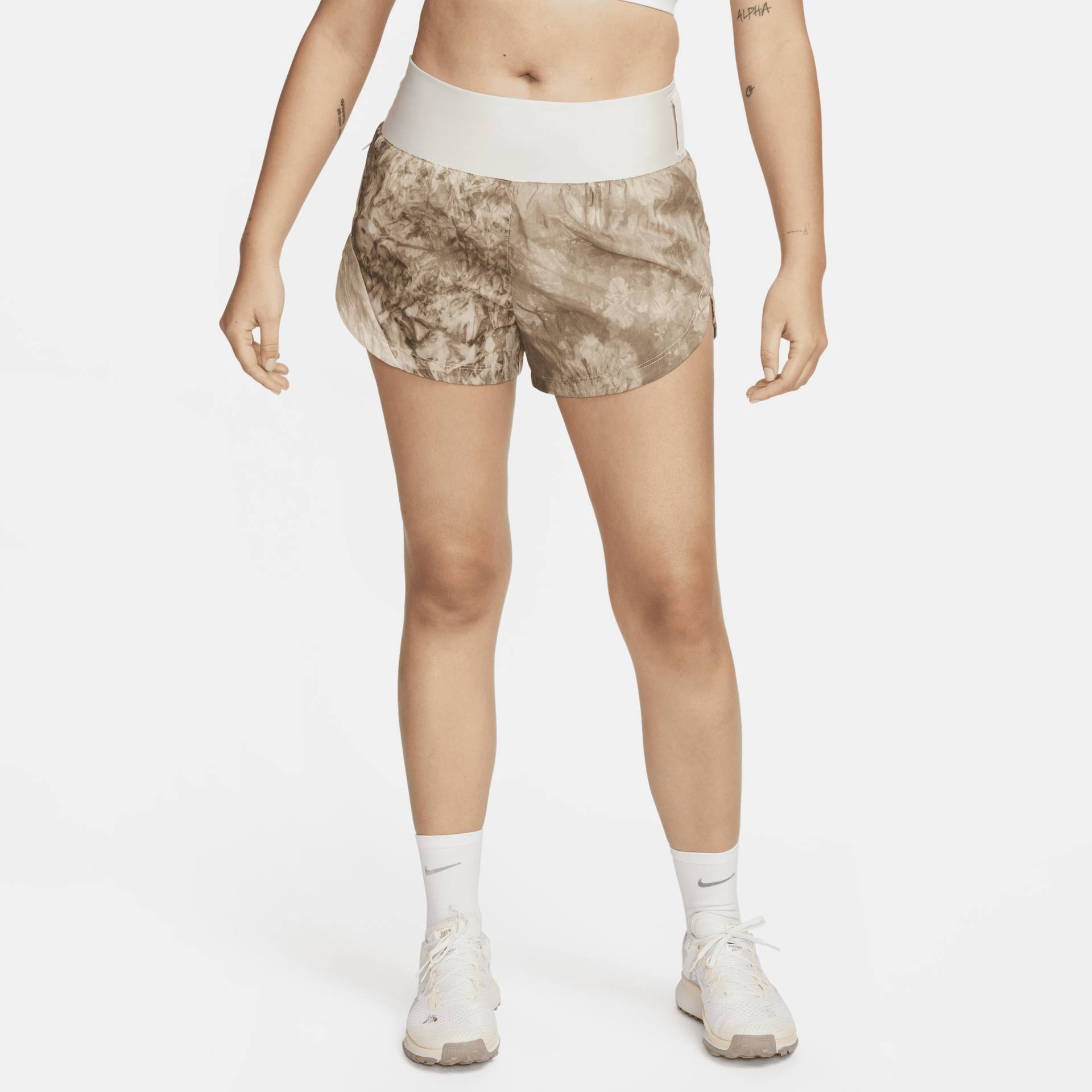 Nike Trail Repel-Laufshorts mit Slip und mittelhohem Bund für Damen (ca. 7,5 cm) - Braun von Nike