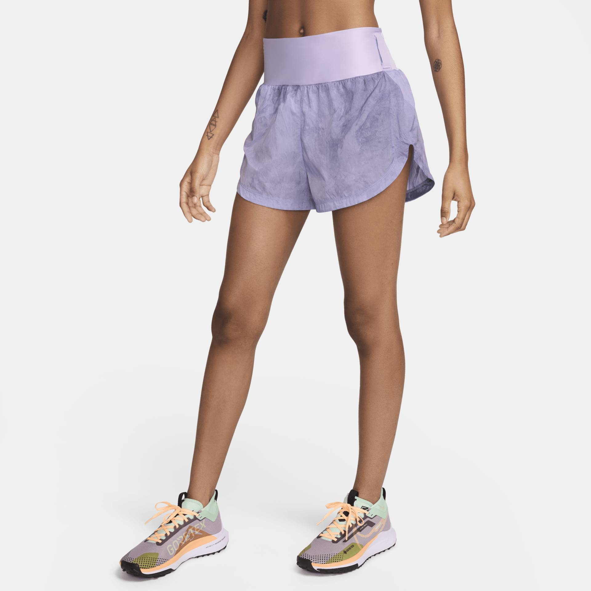 Nike Trail Repel-Laufshorts mit Slip und mittelhohem Bund für Damen (ca. 7,5 cm) - Lila von Nike