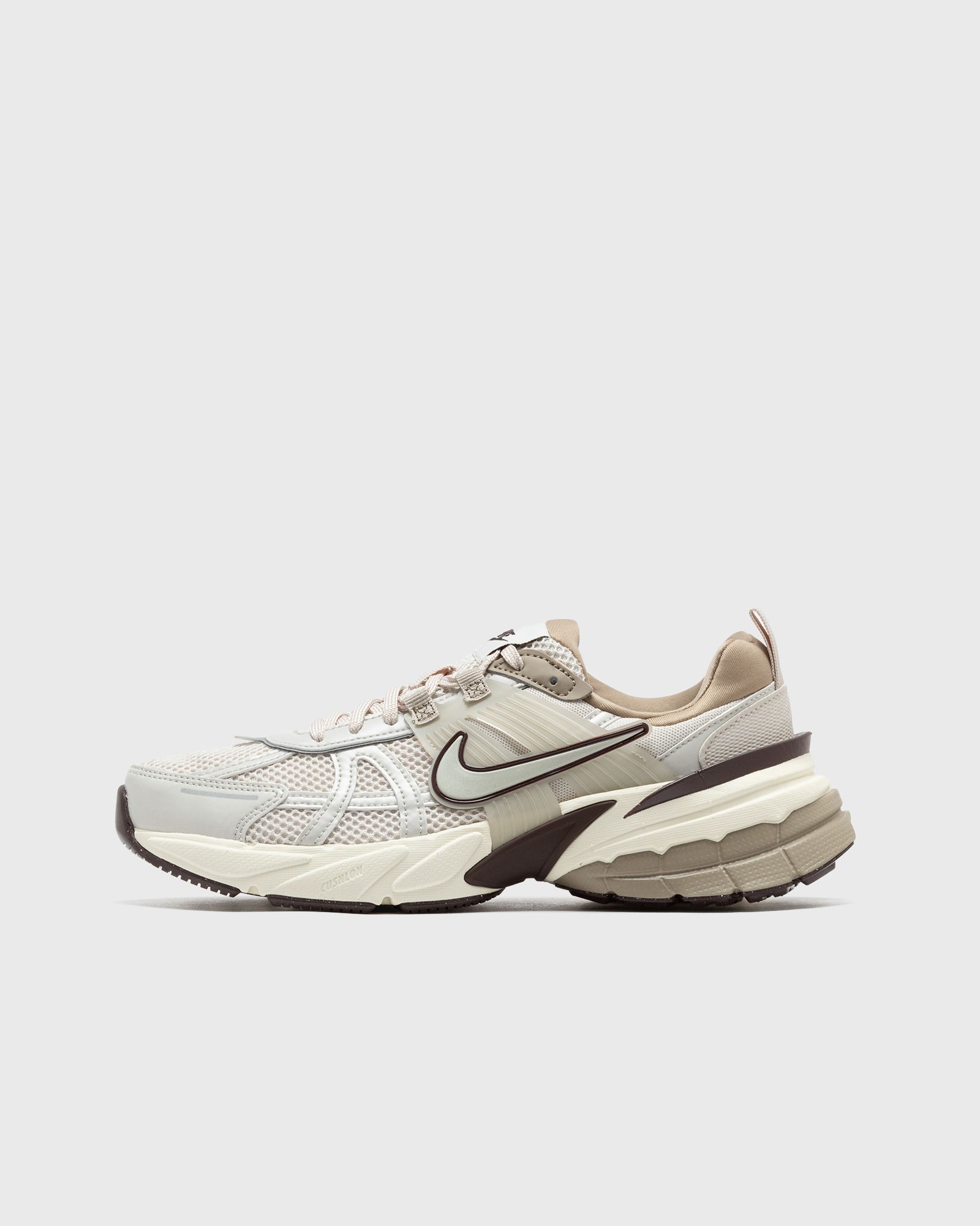 Nike WMNS NIKE V2K RUN men Lowtop beige in Größe:40,5 von Nike