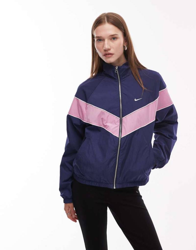 Nike - Windrunner - Trainingsjacke aus Webstoff in Marineblau und Rosa von Nike
