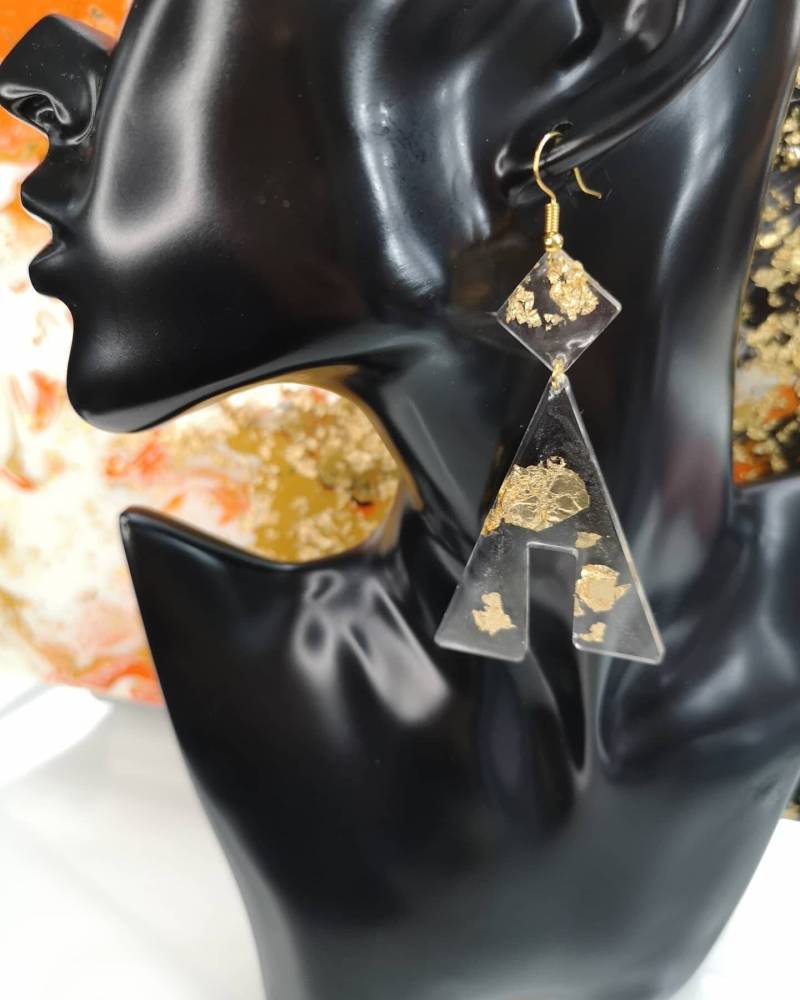 Extra Golden Dreieck von NikkiStyleBoutique