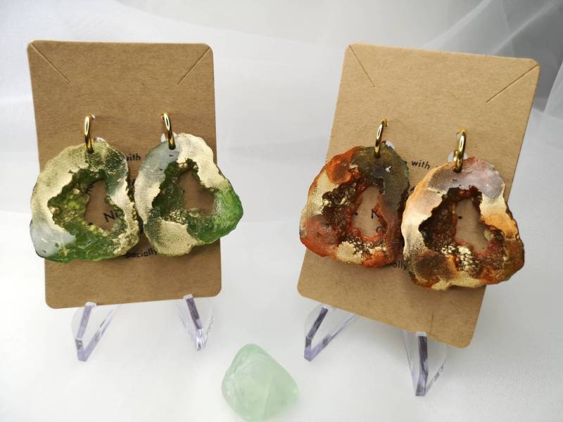 Grün Onage Goldene Kristall Ohrringe - Crystal Collection Rasin Art von NikkiStyleBoutique