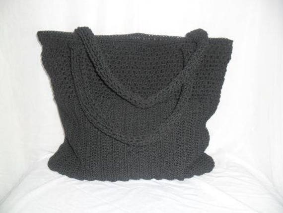 Handgestrickte Gehäkelte Handtasche von NikmarFashion