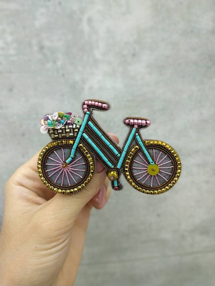 Gestickte Fahrrad Brosche Reiter Pin Liebhaber Geschenk Perlen Für Sie Einzigartige Schmuck Weihnachtsgeschenk Handgemachte von NikoLeeShop