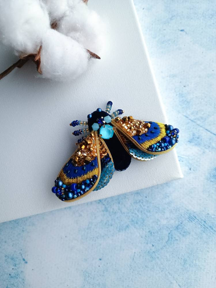 Perlen Motte Brosche Gestickt Insekt Stift Schmuck in Der Ukraine Einzigartiges Geschenk Für Ihren Schmetterling von NikoLeeShop