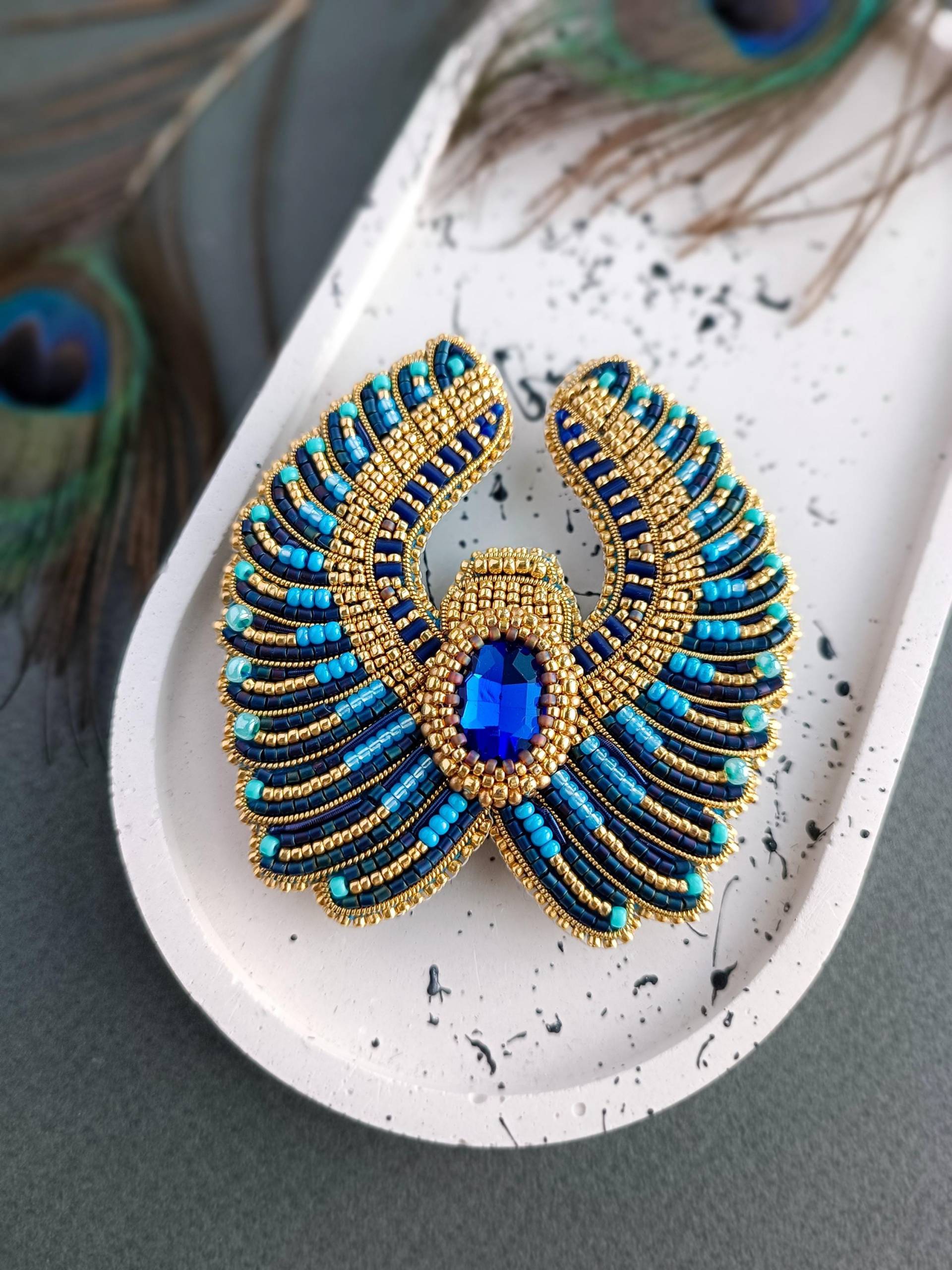 Skarabäus Perlen Brosche Ägyptisch Gestickt Stift Schmuck Handgemachte Einzigartige Hergestellt in Der Ukraine-Shop von NikoLeeShop