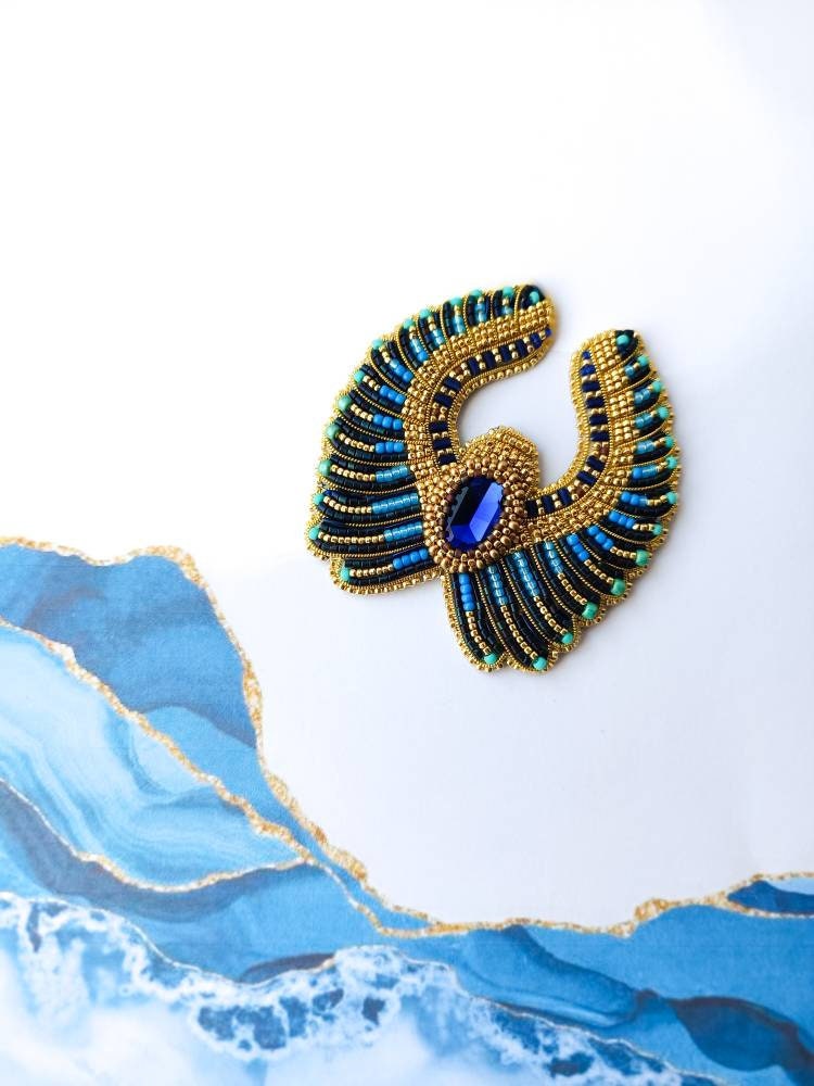 Skarabäus Perlen Brosche Ägyptisch Gestickt Stift Schmuck Handgemachte Einzigartige Hergestellt in Der Ukraine-Shop von NikoLeeShop