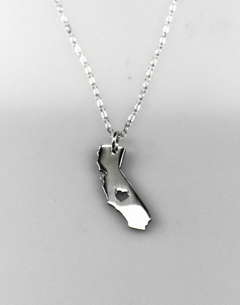 Kalifornien Zustand Anhänger Edelstahl Halskette von NikolaJewelry