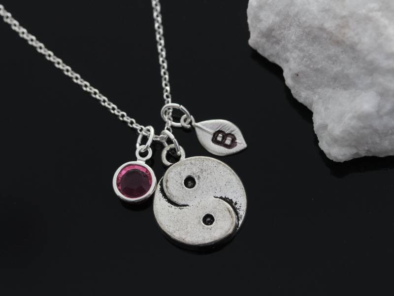 Beliebte Schmuck, Personalisierte Yin Yang Kette Wählen Sie Ursprüngliche Und Birthstone, Yin-Yang-Kette, Halskette von Nikulture