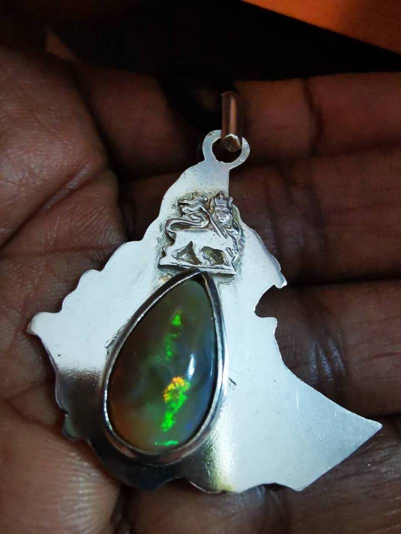 Äthiopien Dark Multicolour Opal Anhänger, The Lion Of Juda Unikat 64Ct Nr39 Ethiopian Äthiopien Dark Multicolour Opal Anhänger, The Lion Of Juda Unikat 64Ct Nr39 Ethiopian von Nilquelle