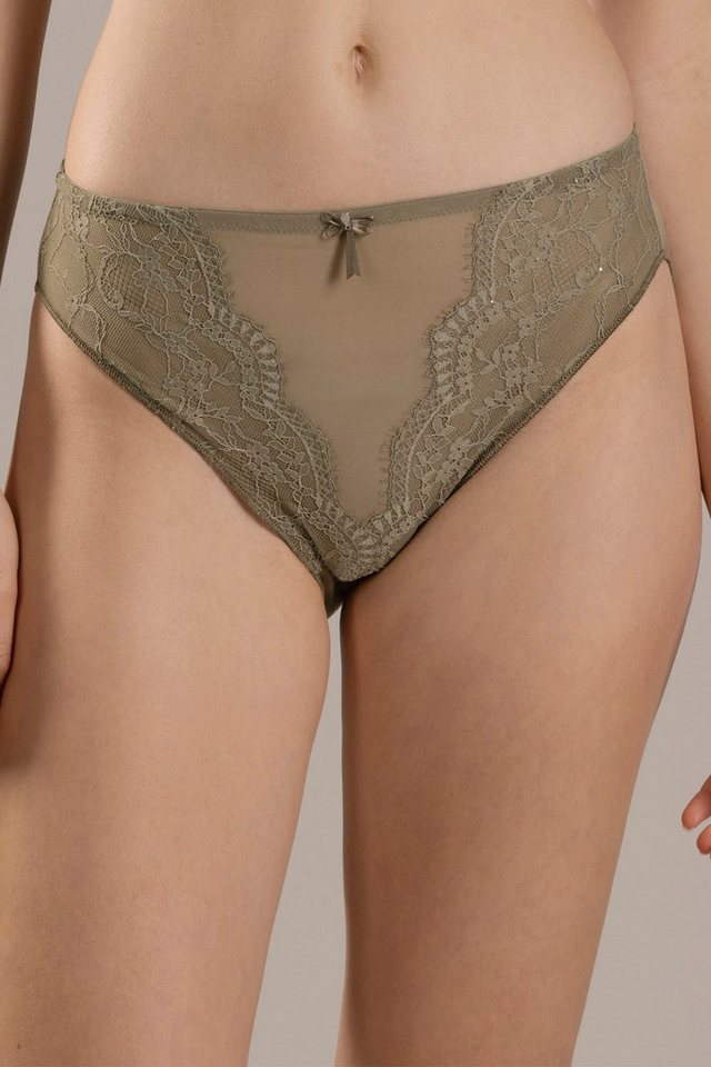 Nina Von C. Slip von Nina Von C.