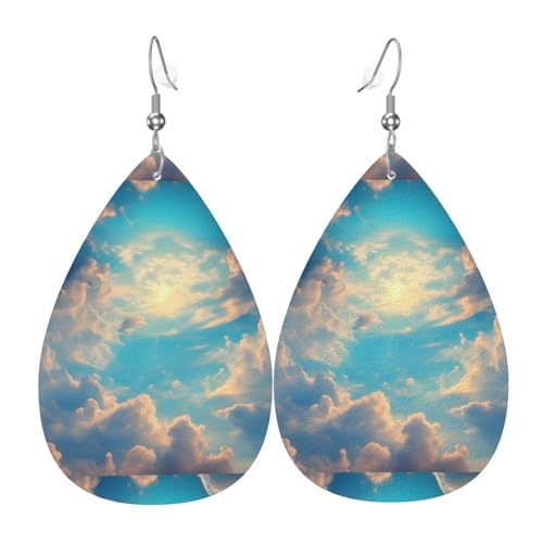 Cloudy Sky Leder-Ohrring-Paare in Tropfenform aus Kunstleder für Frauen, leichtes Leder, baumelnde Ohrringe. von Ninainaid