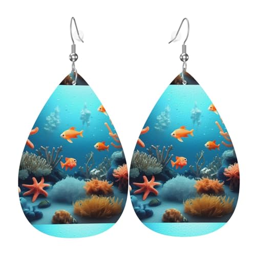 Korallenfisch-Unterwasser-Leder-Ohrring-Paare in Tropfenform, Kunstleder-Ohrring-Set für Frauen, leichtes Leder, baumelnde Ohrringe. von Ninainaid