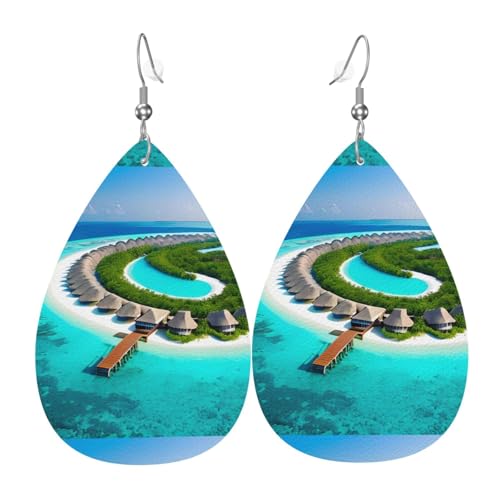 Malediven Scenery Leder-Ohrring-Paare in Tropfenform, Kunstleder-Ohrring-Set für Frauen, leichtes Leder, baumelnde Ohrringe. von Ninainaid