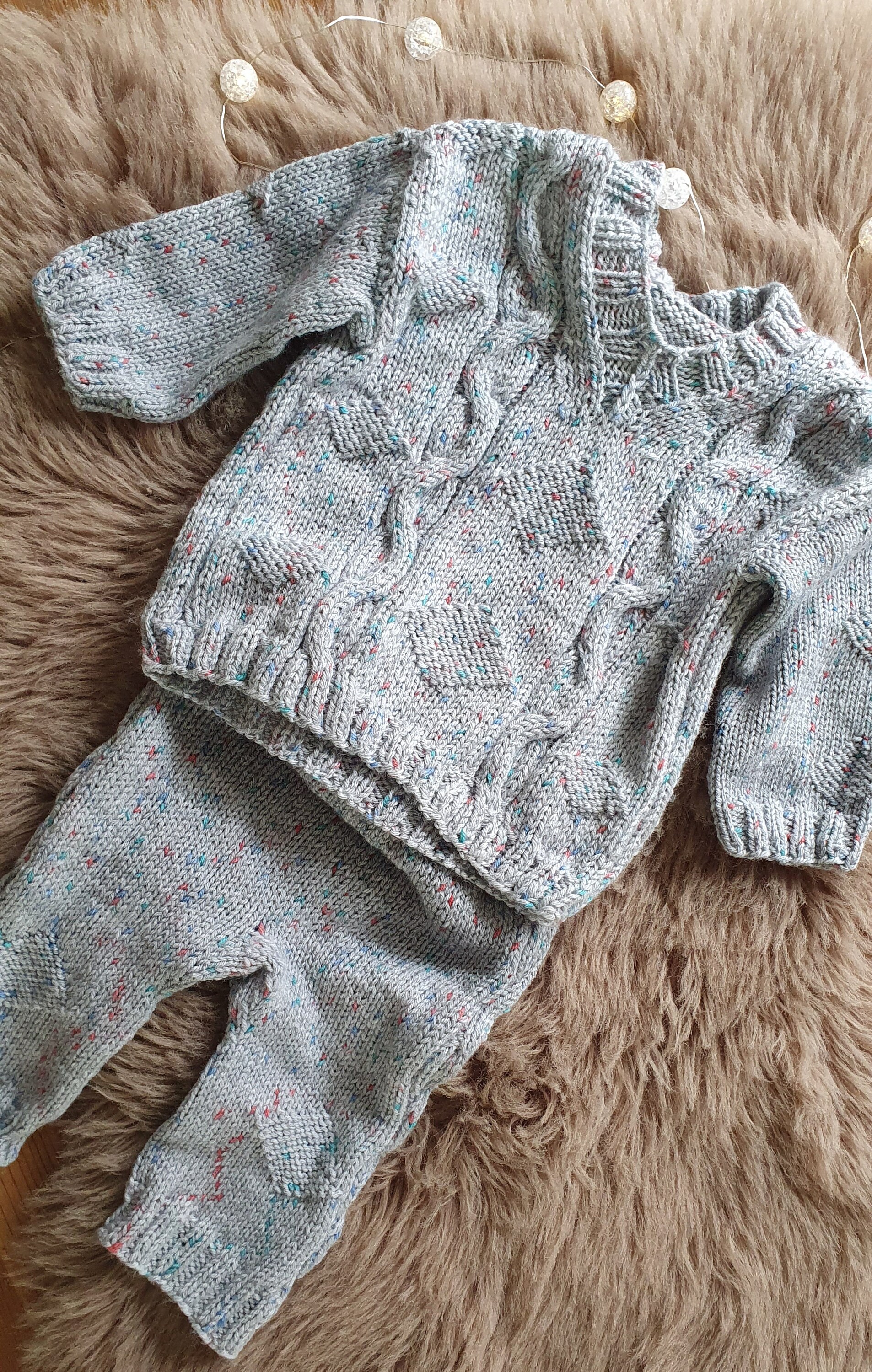 strickpullover Mit Hose Als Set in Grau, Kleinkind Junge , Gestrickter Pullover, Geschenk Idee, Handmade, Unikat von NinasHandgestrickt