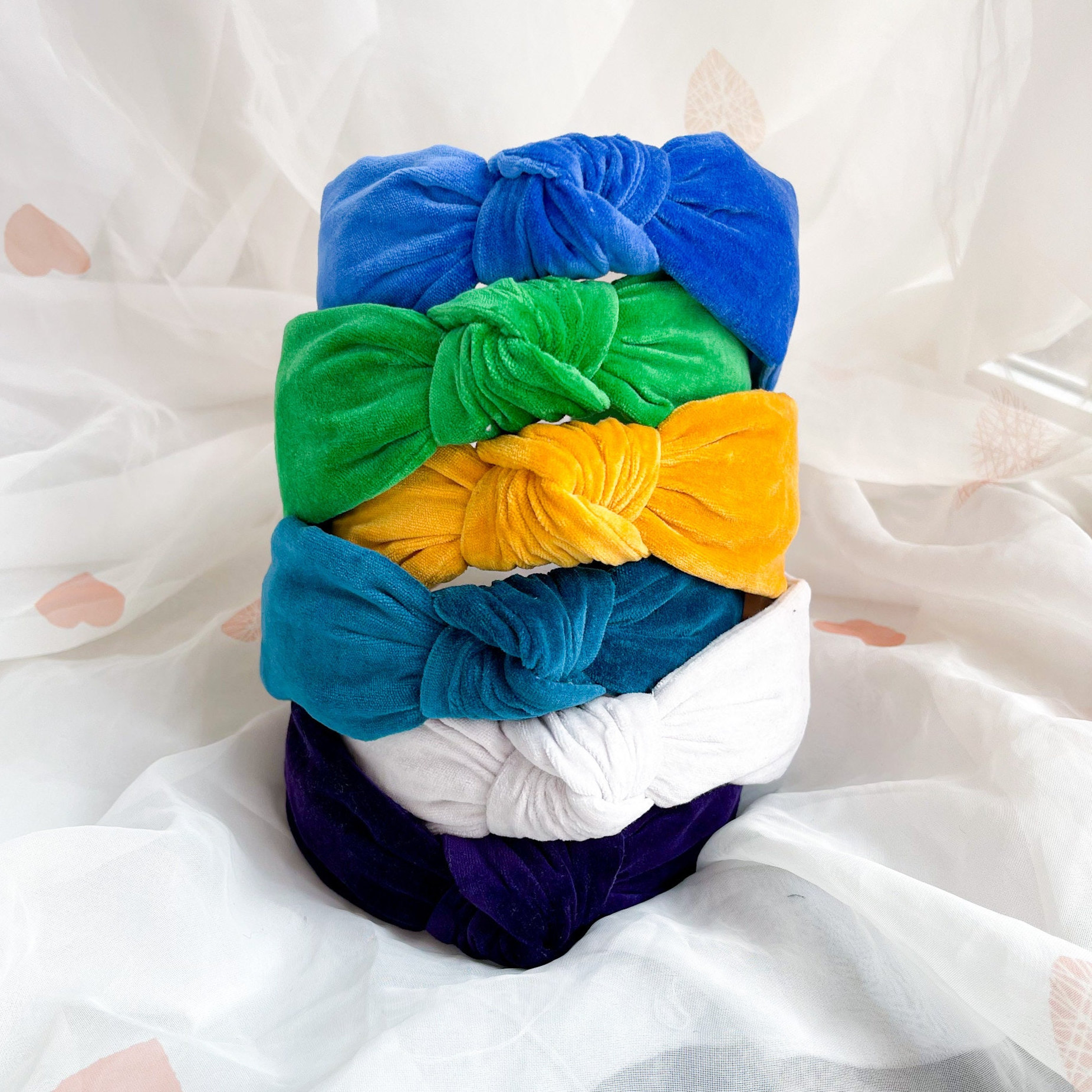 Samt Stirnband | Schlichtes Knotenstirnband, Buntes Damen Haar Accessoire, Handgefertigtes Statement Haarband, Weihnachtsfestliches Haarband Samt Stirnband | Schlichtes Knotenstirnband, Buntes Damen Haar Accessoire, Handgefertigtes Statement Haarband, Weihnachtsfestliches Haarband von Nine9Designs