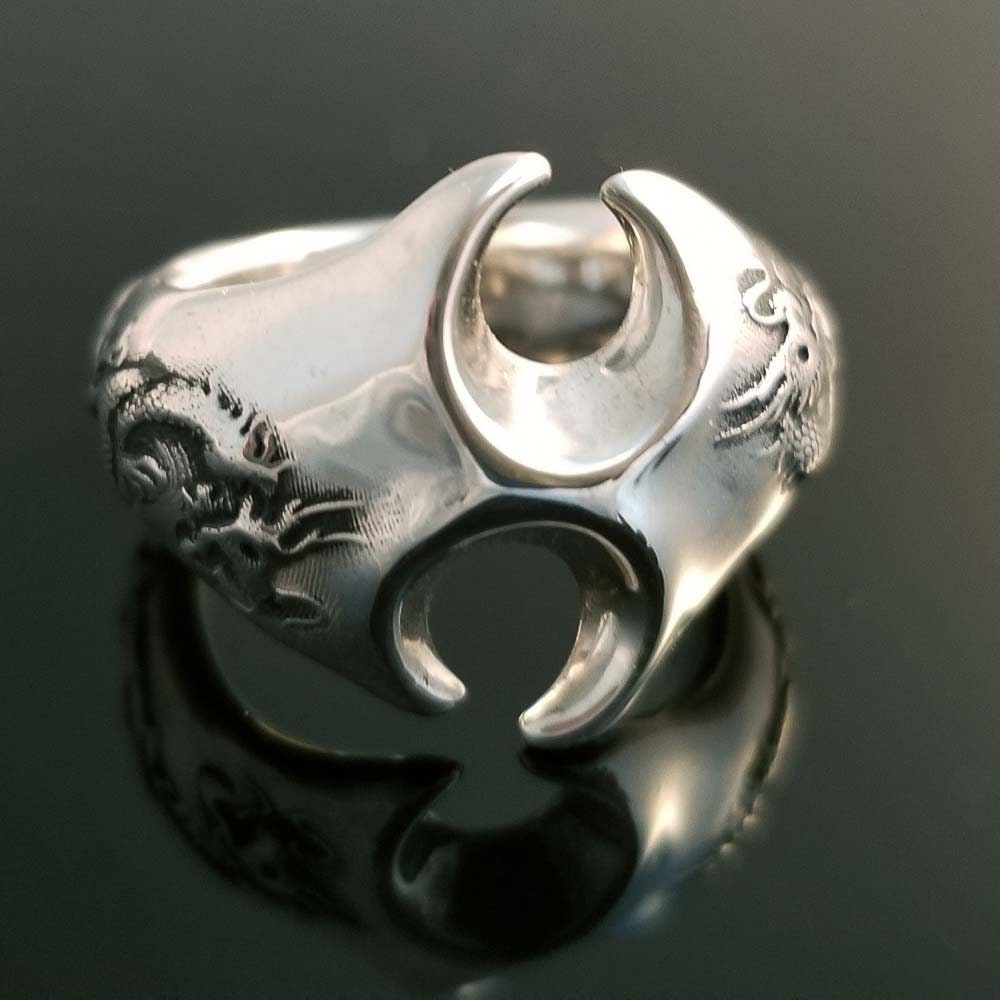 Geschnitzte Feuerdrache Sterling Silber Ring, Bold Statement Schmuck von NineAmulets