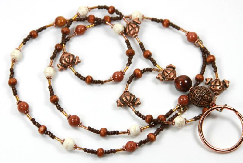 Girly Girl - Glasperlen Badge Holder, Beaded Lanyard, Mädchen Gesicht Schlüsselband, Cute Schlüsselband von NineGemsInspirations