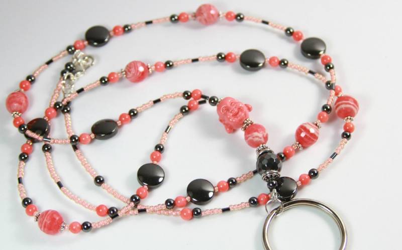 Lachender Buddha - Perlen Badge Holder Lanyard von NineGemsInspirations