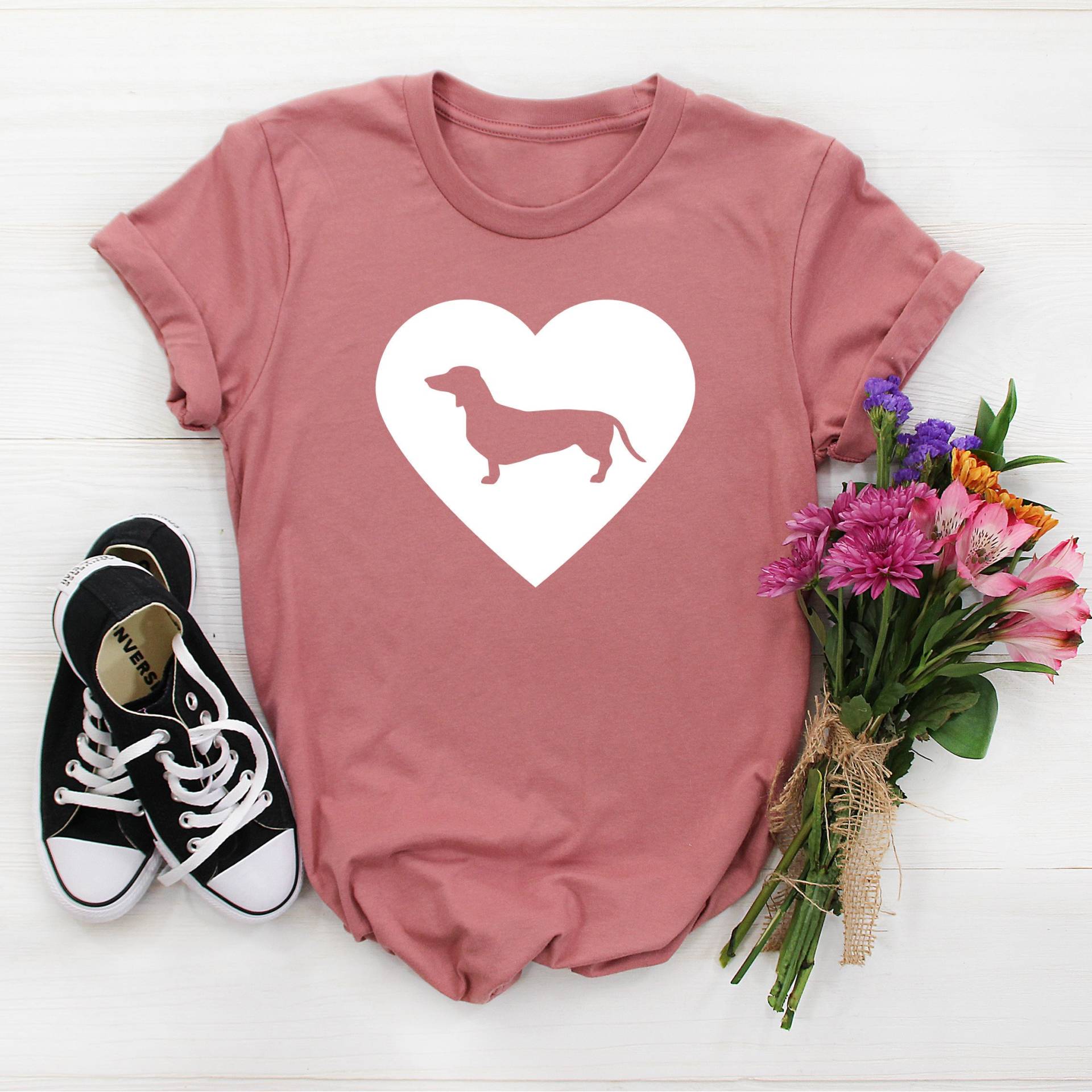 Dackel Herz Shirt, Mama Mama, Daschund Besitzer Geschenk, Wurst Hunde Liebhaber, Weiner Geschenke, Doxie von NineToNone