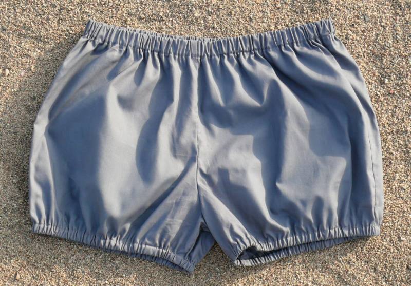 Yogashorts Iyengar Yoga-Uni Grau-Bloomer-100 % Baumwolle Yogashorts Iyengar Yoga-Uni Grau-Bloomer-100 % Baumwolle von NinesYogaShorts